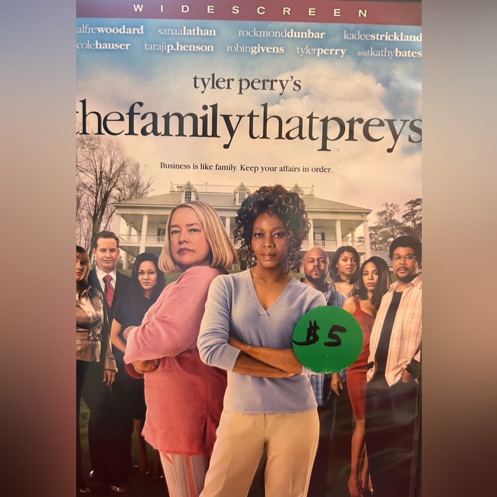 The Family That Preys DVD